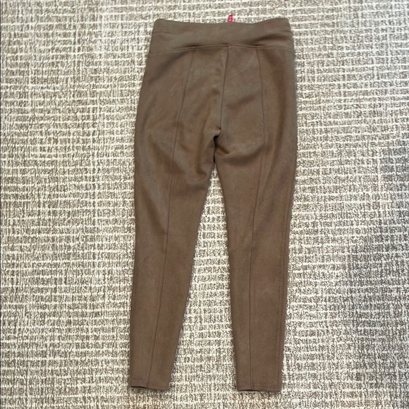 SPANX Faux Suede Tan High-Waisted Leggings Sz Med - Picture 4 of 5